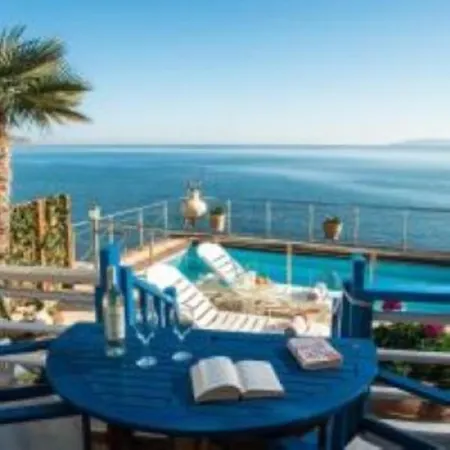 Appartement Exclusive Seaside Retreat With Shared Pool & Private Access Palaiokastro (Crete)
