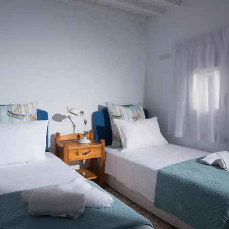 Exclusive Seaside Retreat With Shared Pool & Private Access Palaiokastro (Crete)